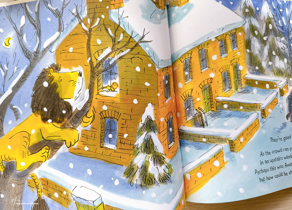 How to Hide a Lion at Christmas|有獅子陪伴的聖誕節,讓友誼溫暖寒冷的雪季,適合初讀者練習敘事與理解情感的繪本 - 第10張圖 How to Hide a Lion at Christmas|有獅子陪伴的聖誕節,讓友誼溫暖寒冷的雪季,適合初讀者練習敘事與理解情感的繪本