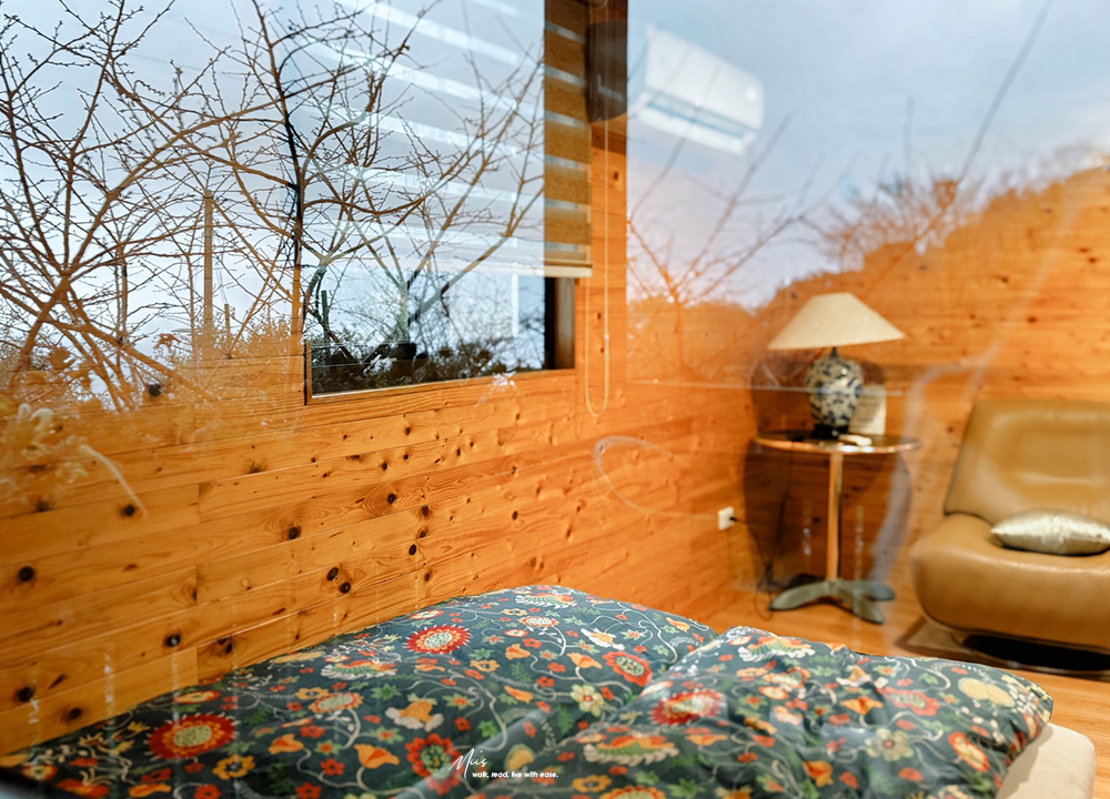 新竹五峰・巴奈築夢園｜告別昆蟲侵擾、木屋、獨享屋，與楓葉共舞的森林聚會（木屋住宿/露營）