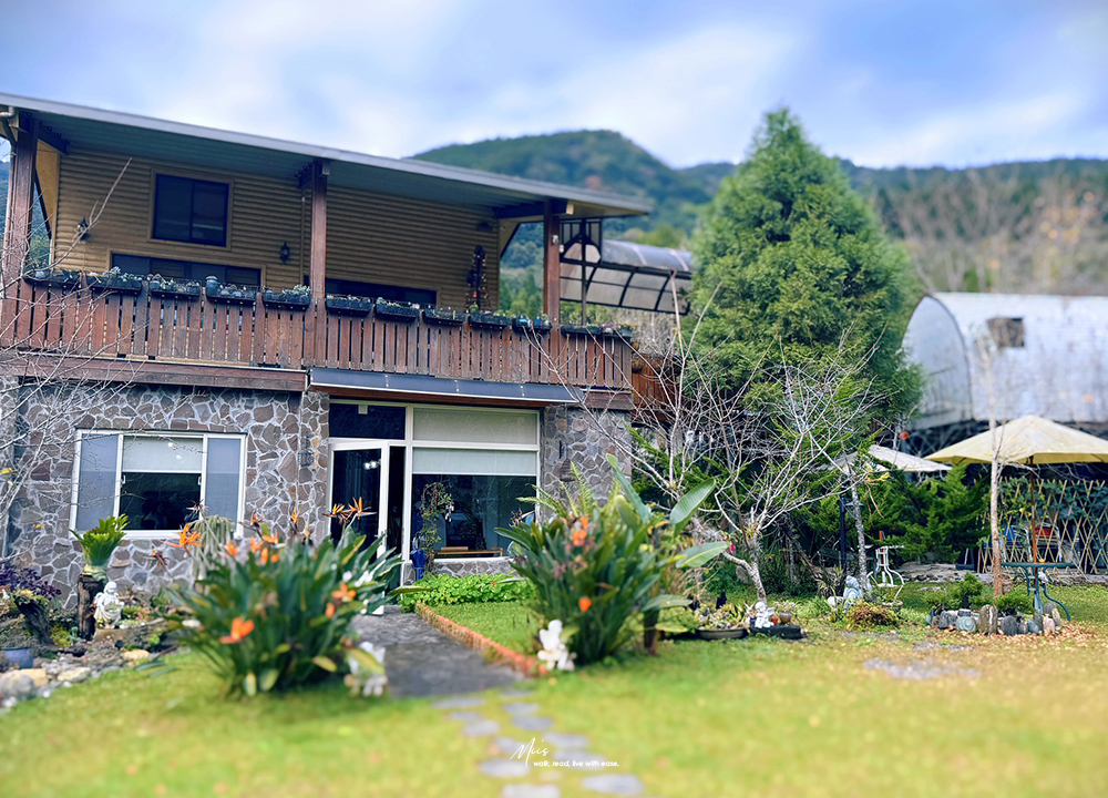 新竹五峰・巴奈築夢園｜告別昆蟲侵擾、木屋、獨享屋，與楓葉共舞的森林聚會（木屋住宿/露營）