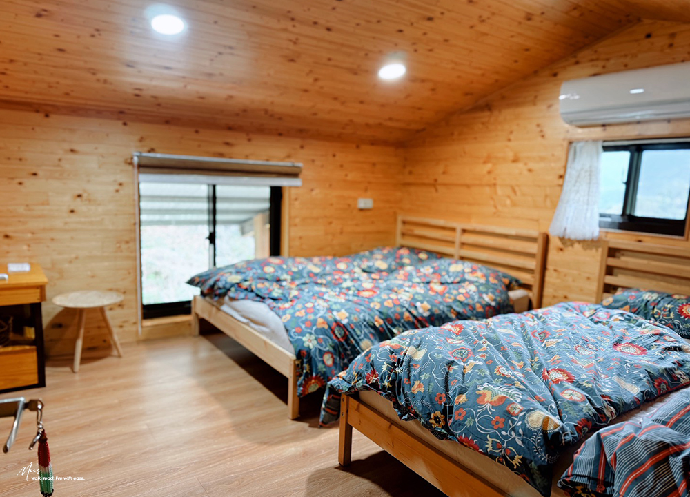 新竹五峰・巴奈築夢園｜告別昆蟲侵擾、木屋、獨享屋，與楓葉共舞的森林聚會（木屋住宿/露營）