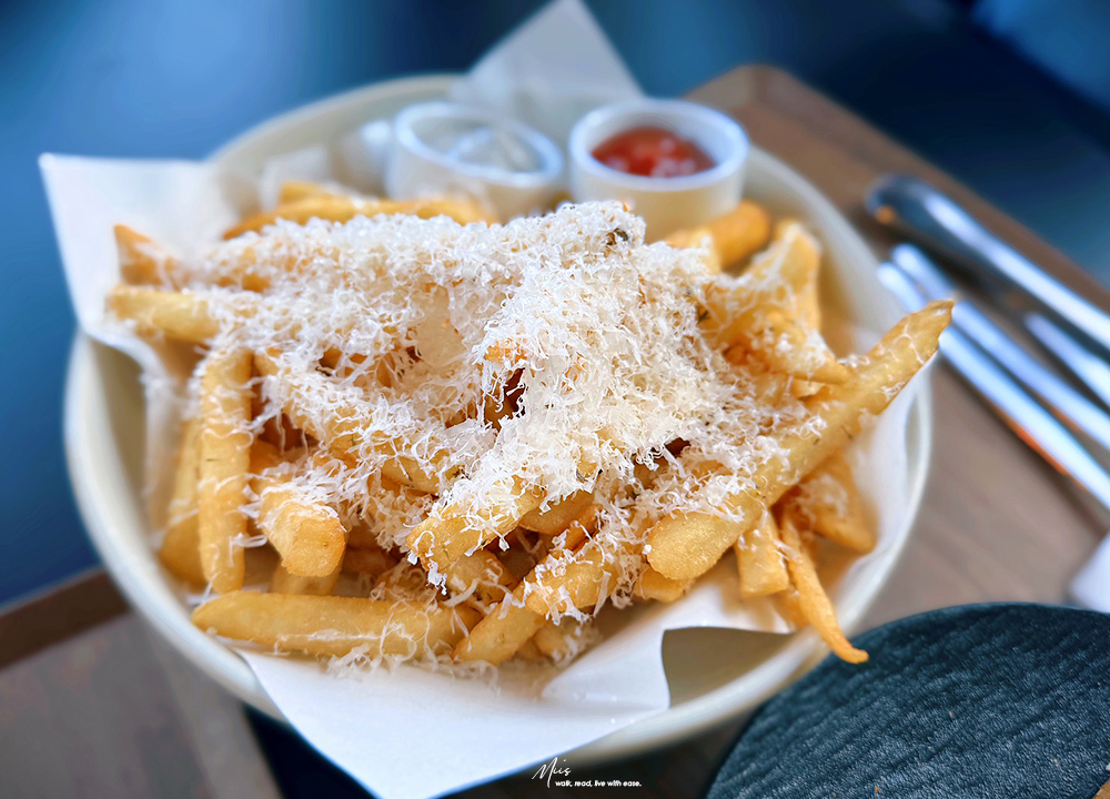 新北淡水.晴花鹿苑|不只是咖啡廳!日式庭園裡的鹿角蕨森林與大草坪,DIY 課程的知性午後 - 第26張圖 新北淡水.晴花鹿苑|不只是咖啡廳!日式庭園裡的鹿角蕨森林與大草坪,DIY 課程的知性午後