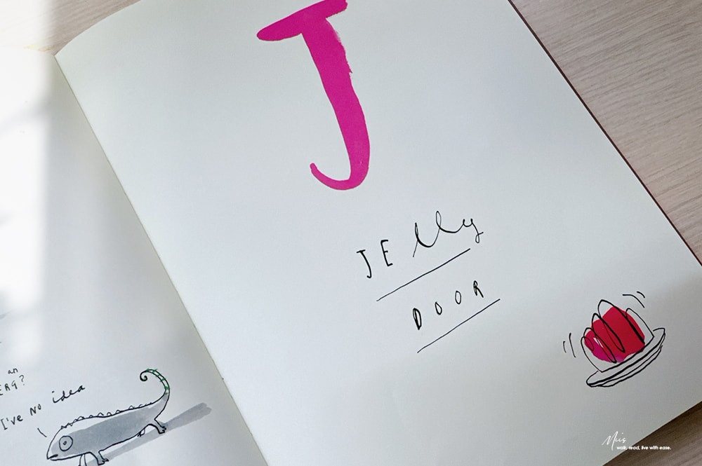 Once Upon an Alphabet|26個字母,26個荒謬小故事,比起傳統ABC書更值得收藏,讓英語閱讀變得有趣,幽默感是最好的老師 - 第8張圖 Once Upon an Alphabet|26個字母,26個荒謬小故事,比起傳統ABC書更值得收藏,讓英語閱讀變得有趣,幽默感是最好的老師
