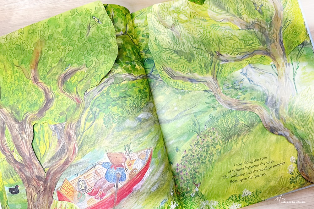 收藏級藝術繪本｜Mouse’s Wood 系列精緻鏤空翻頁，細膩畫筆勾勒四季更迭，與小老鼠展開一場橫跨森林、河流與海洋的自然探險！
