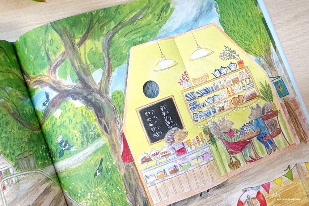 收藏級藝術繪本｜Mouse’s Wood 系列精緻鏤空翻頁，細膩畫筆勾勒四季更迭，與小老鼠展開一場橫跨森林、河流與海洋的自然探險！